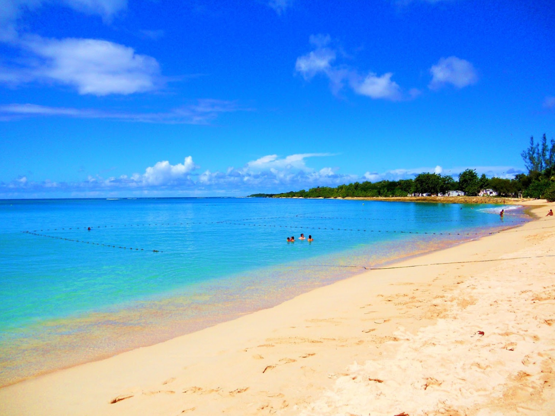 plage de l'anse du souffleur port louis